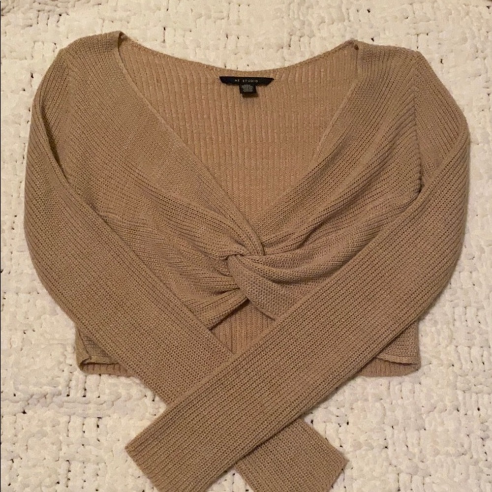 Beige AE studio sweater